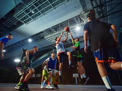 nba湖人队vs篮网比赛